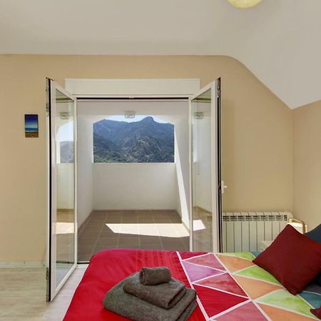 Ático con chimenea en Sierra Nevada-Güejar Sierra Apartamento Exterior foto